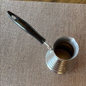 Stainless Steel Milk Steamer Cup Coffee Cappuccino Beehive Shape Long Handle